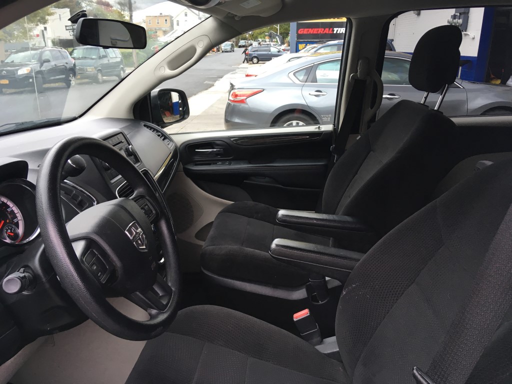Used - Dodge Grand Caravan SE Minivan for sale in Staten Island NY