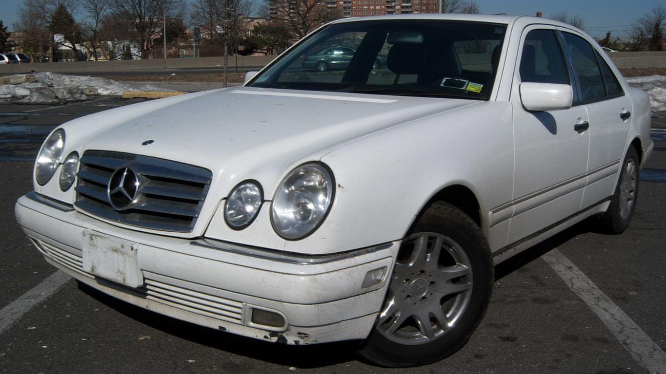 Used - Mercedes-Benz E320 Sedan for sale in Staten Island NY