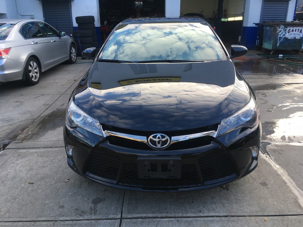 Used - Toyota Camry SE Sedan for sale in Staten Island NY