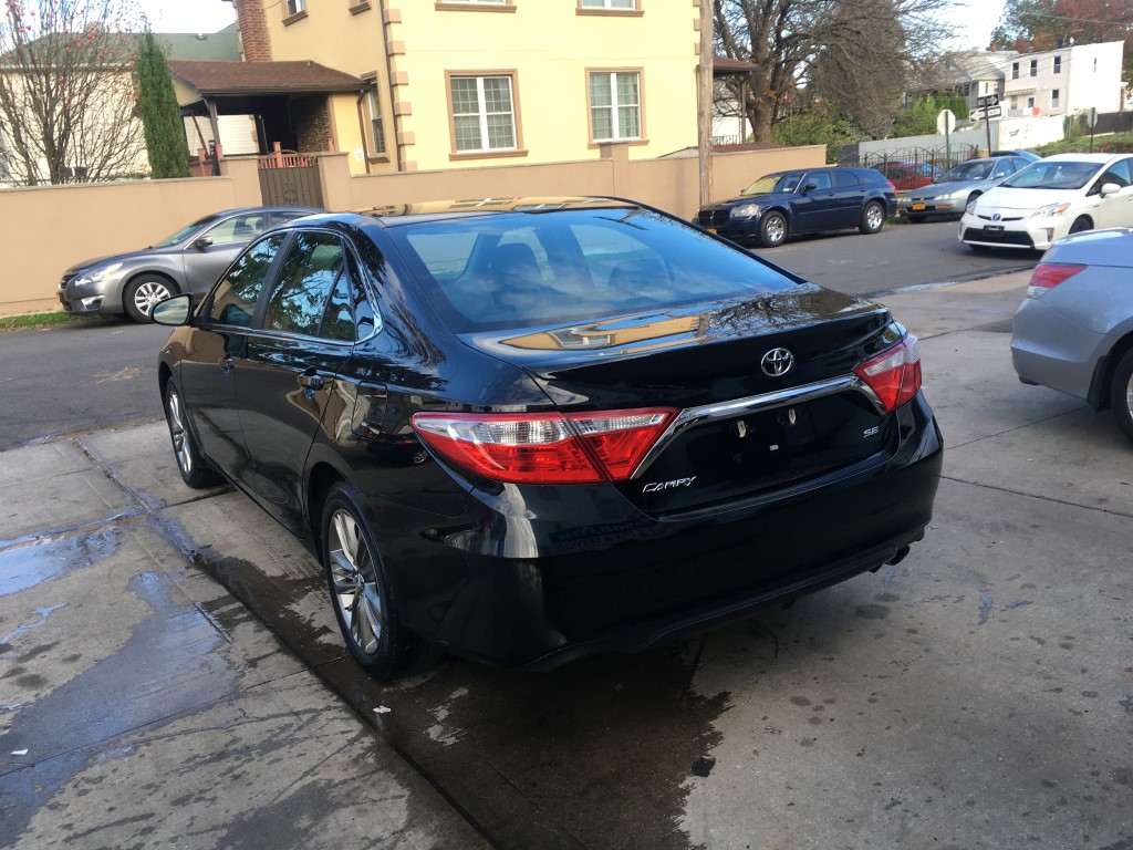 Used - Toyota Camry SE Sedan for sale in Staten Island NY