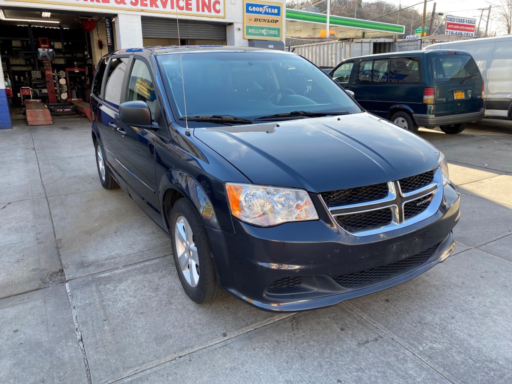 Used - Dodge Grand Caravan SE Minivan for sale in Staten Island NY