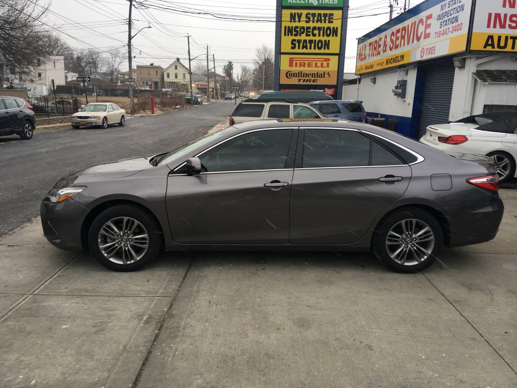 Used - Toyota Camry SE Sedan for sale in Staten Island NY