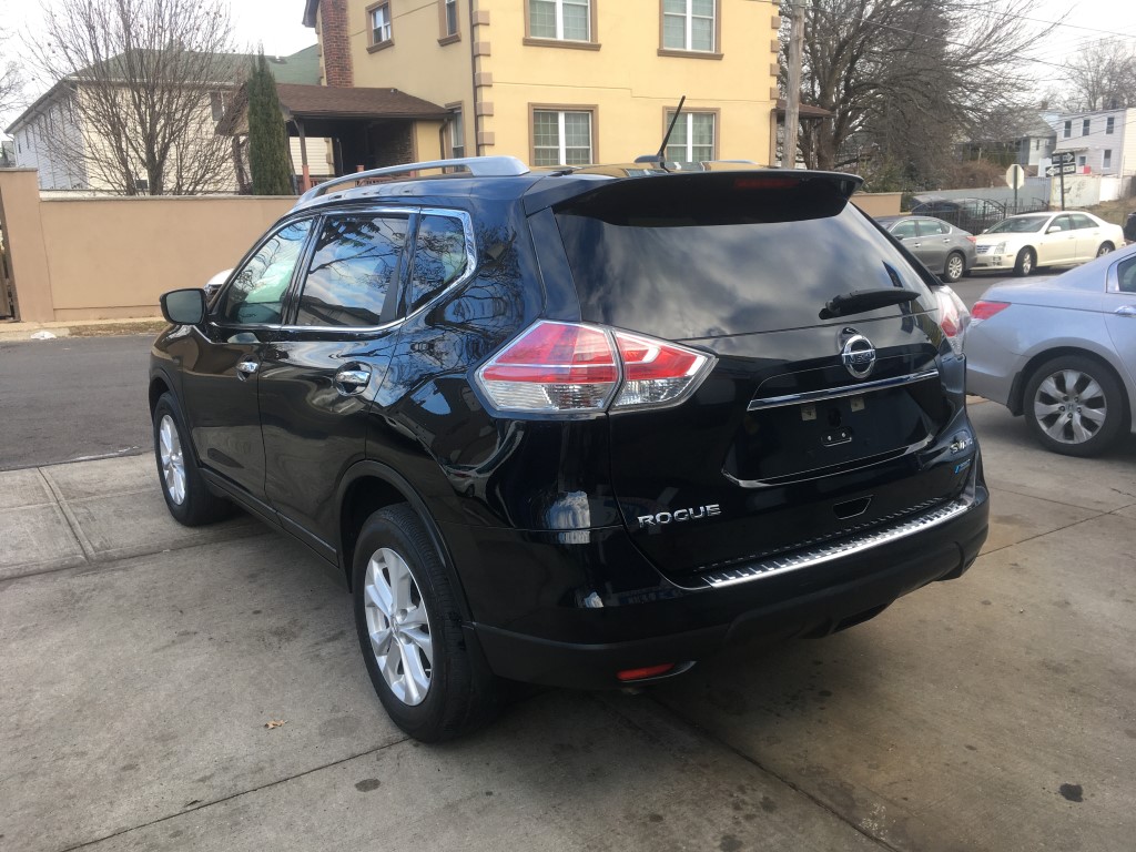 Used - Nissan Rogue SV AWD Wagon for sale in Staten Island NY