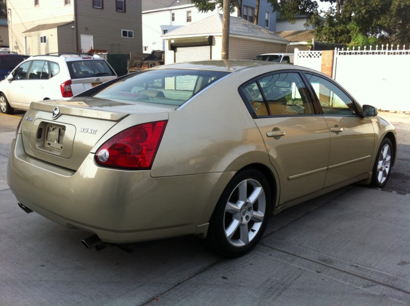 Used - Nissan Maxima SE Sedan for sale in Staten Island NY