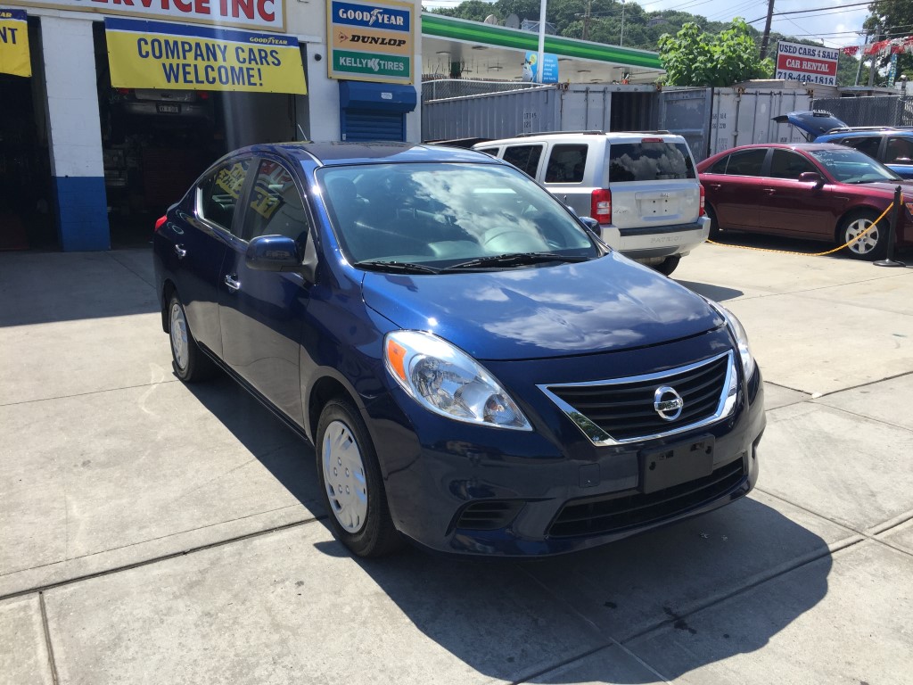 Used - Nissan Versa SV Sedan for sale in Staten Island NY