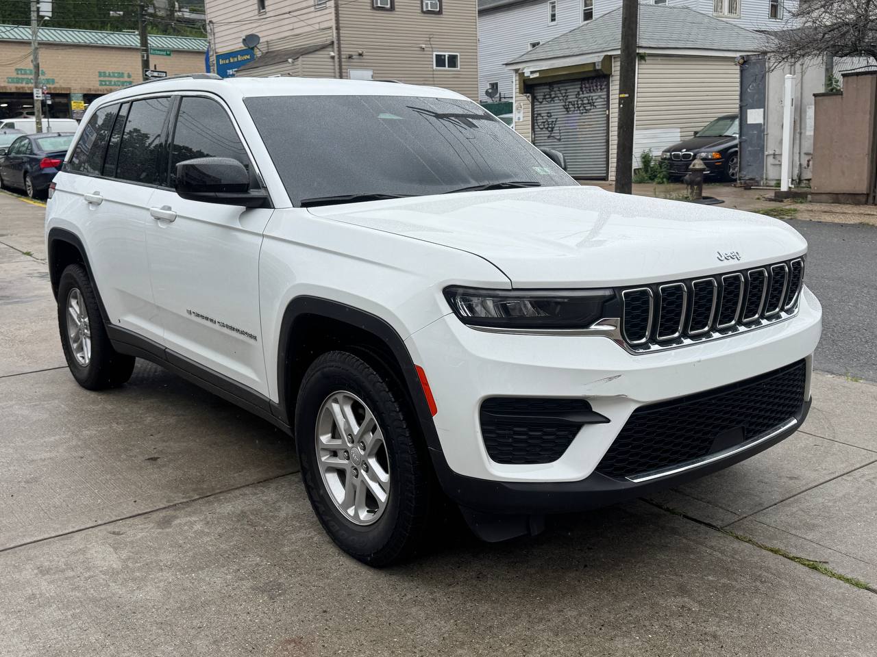 Used - Jeep Grand Cherokee Laredo 4x4 SUV for sale in Staten Island NY