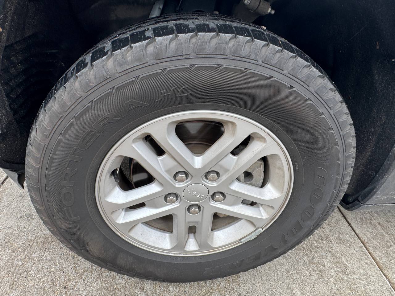 Used - Jeep Grand Cherokee Laredo 4x4 SUV for sale in Staten Island NY