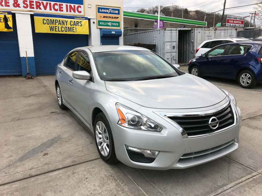Used - Nissan Altima S Sedan for sale in Staten Island NY