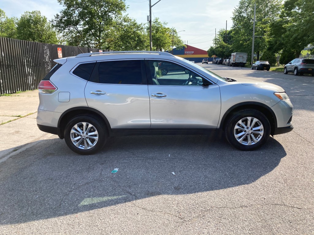 Used - Nissan Rogue SV AWD Wagon for sale in Staten Island NY