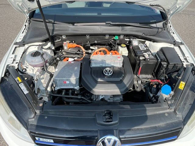 Used - Volkswagen e-Golf SE Hatchback for sale in Staten Island NY