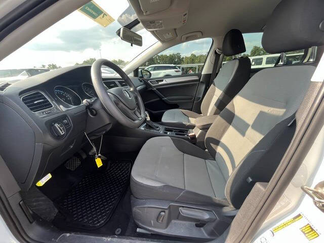 Used - Volkswagen e-Golf SE Hatchback for sale in Staten Island NY
