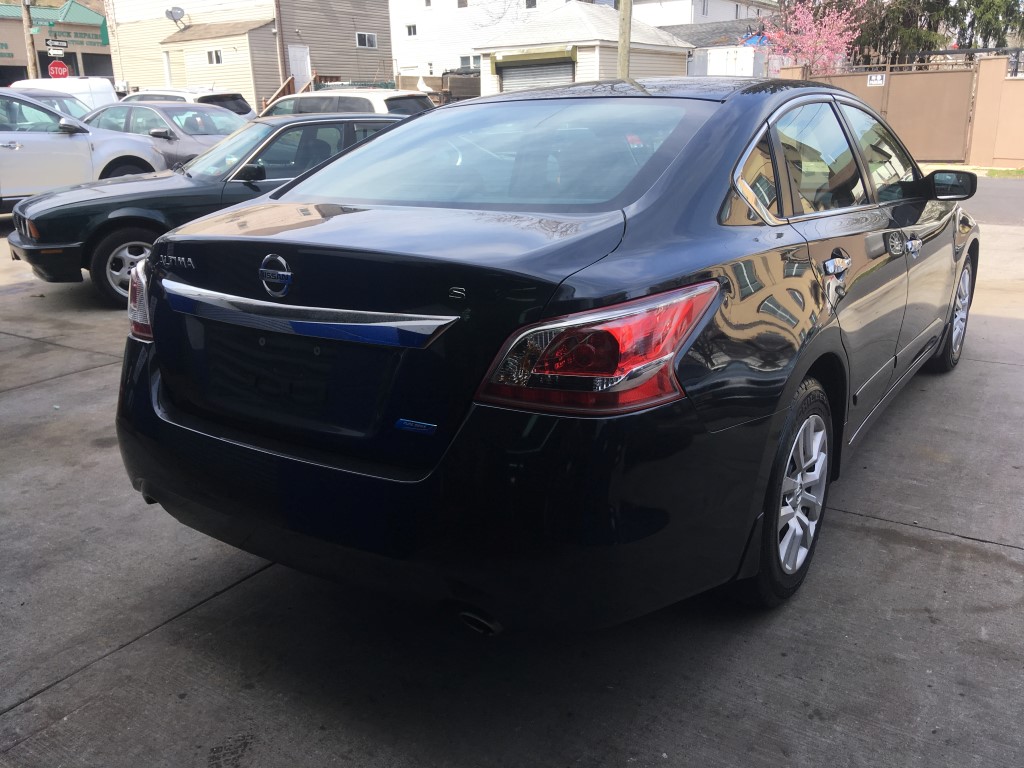 Used - Nissan Altima S Sedan for sale in Staten Island NY