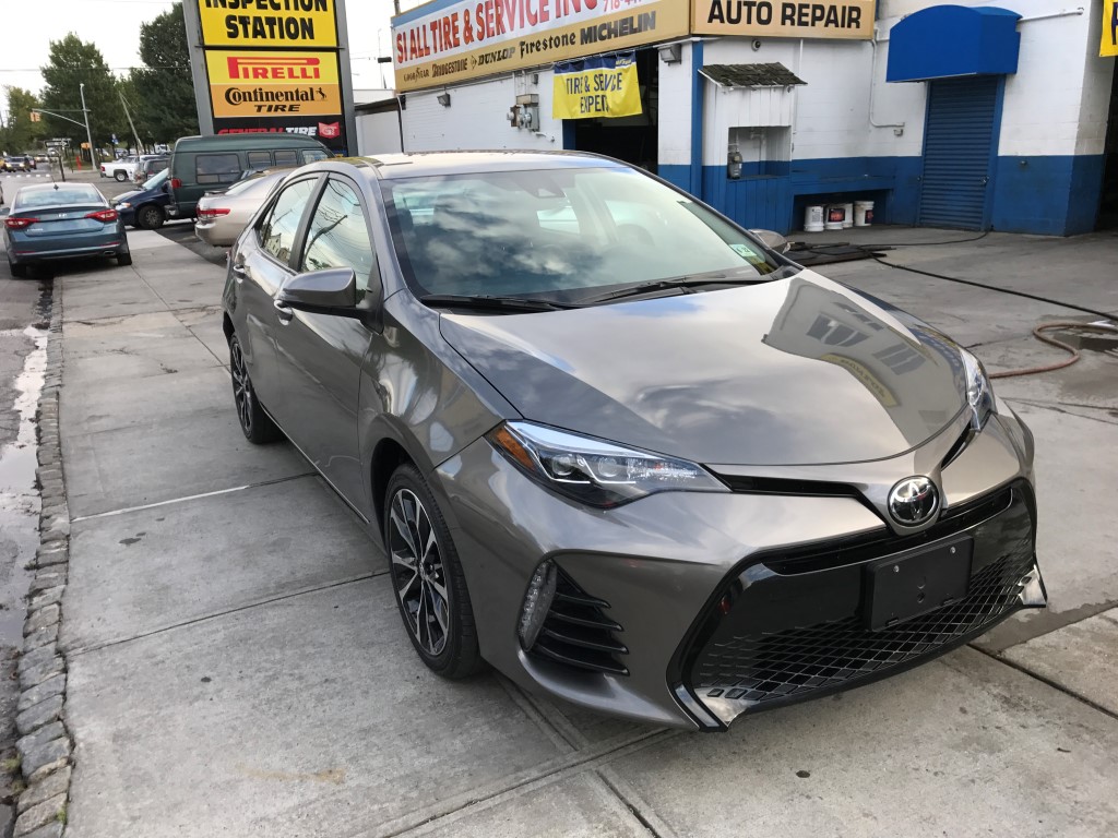 Used - Toyota Corolla SE Sedan for sale in Staten Island NY