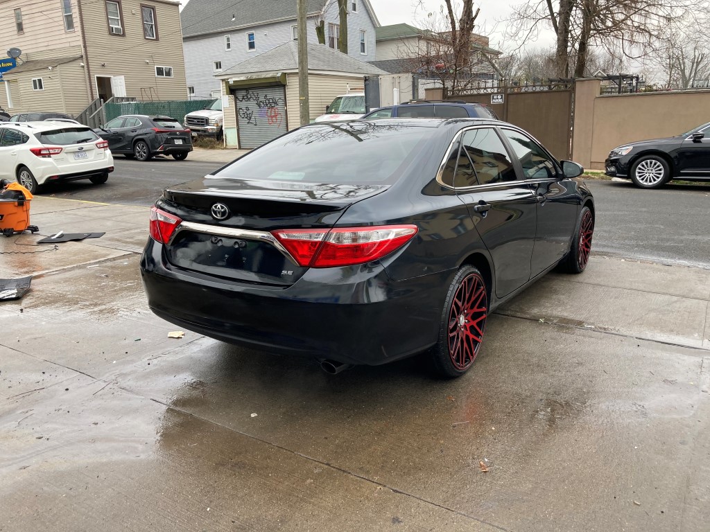 Used - Toyota Camry SE Sedan for sale in Staten Island NY