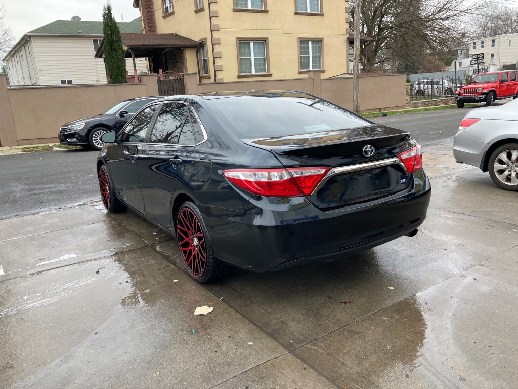 Used - Toyota Camry SE Sedan for sale in Staten Island NY