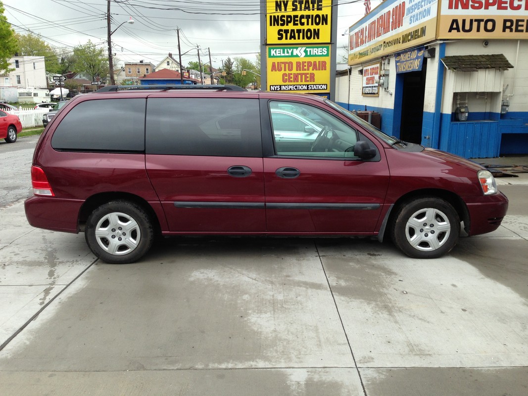 offers Used Car for Sale 2006 Ford Freestar