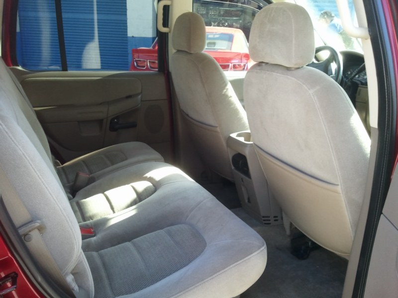2005 Ford Explorer XLT 4WD Sport Utility for sale in Brooklyn, NY