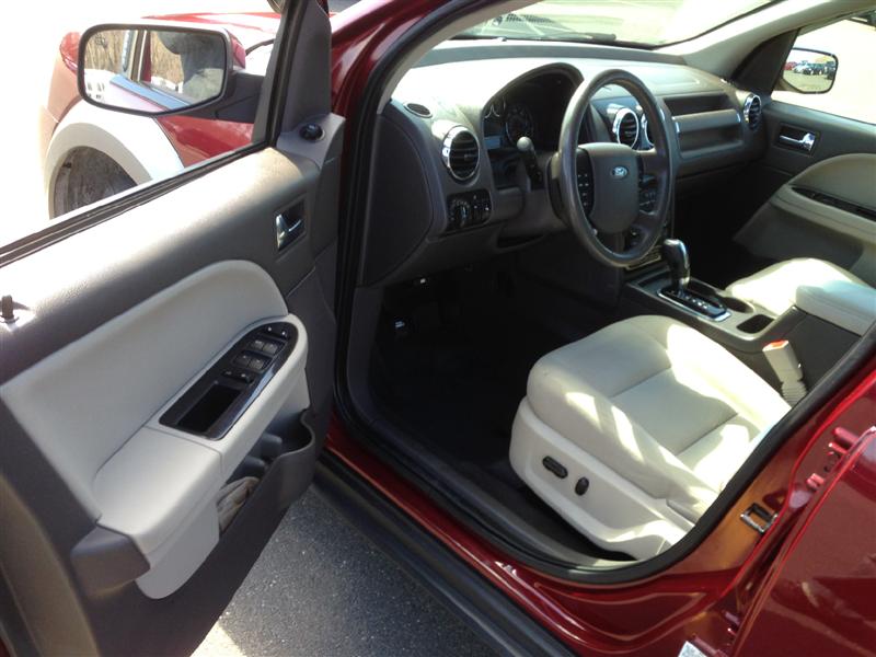 Pre-owned Car Taurus X SELFord