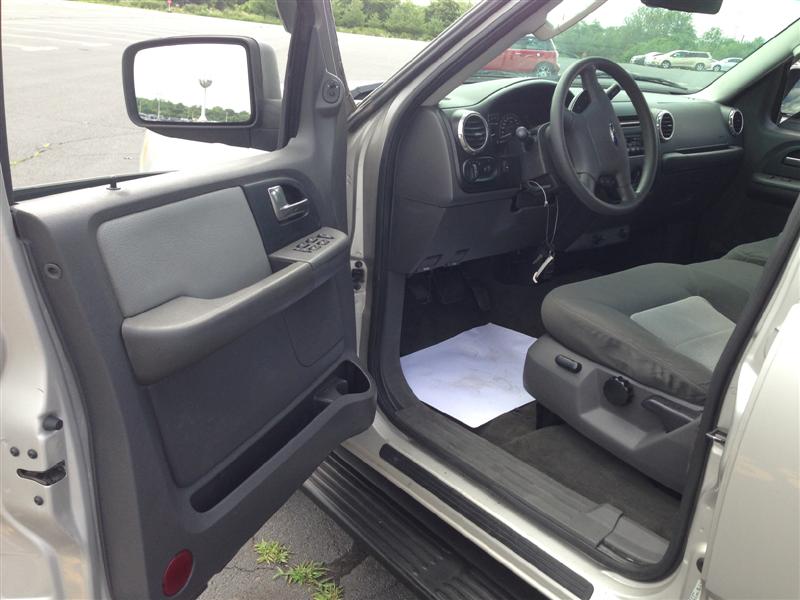 Used - Ford Expedition XLT Sport Utility for sale in Staten Island NY