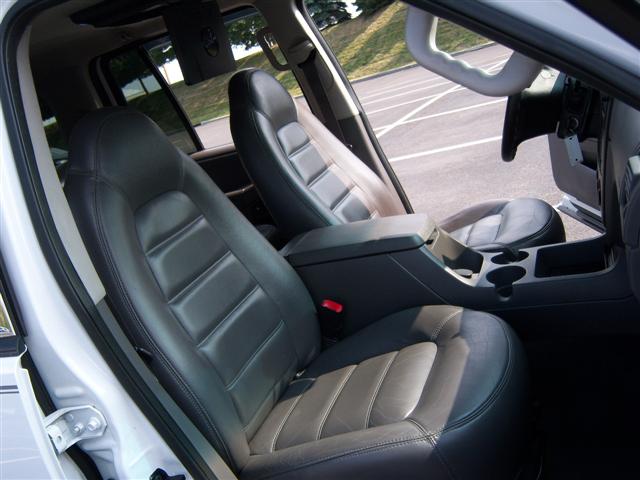 Pre-owned Car Explorer XLTFord