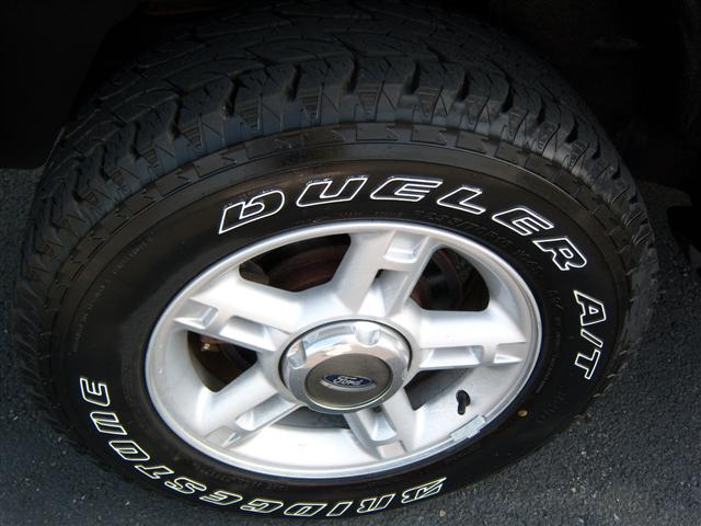 Pre-owned Car Explorer XLTFord