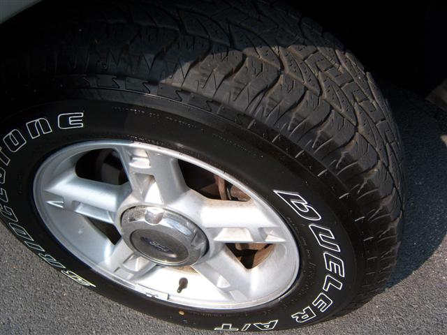 Pre-owned Car Explorer XLTFord
