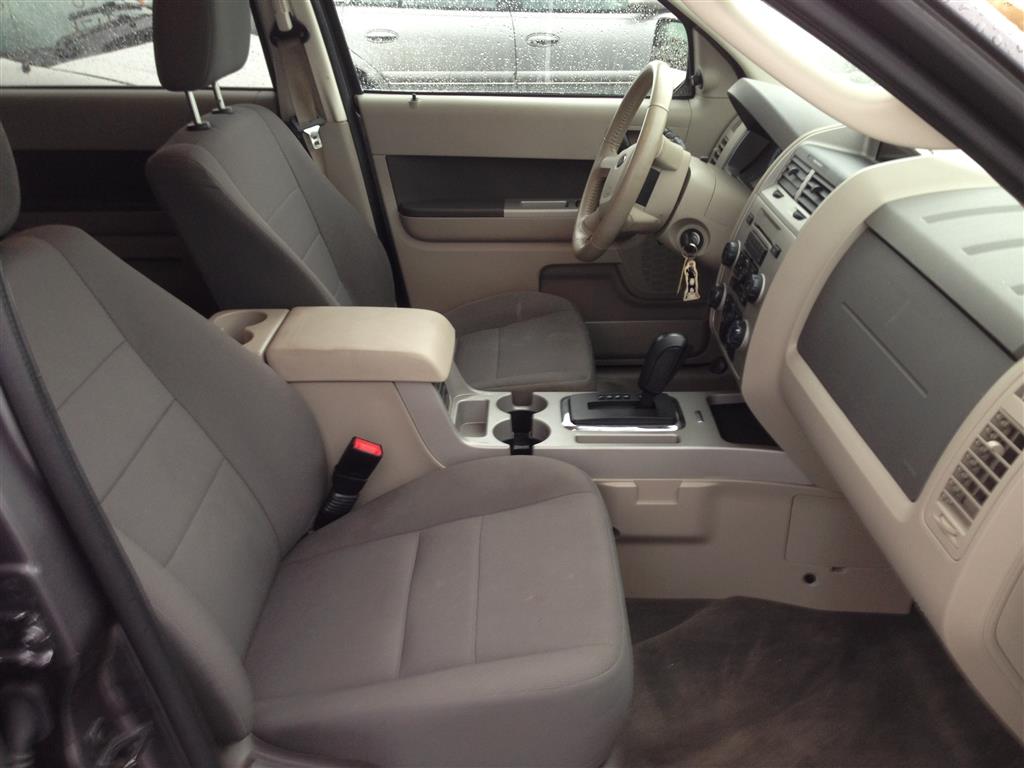 Pre-owned Car Escape XLTFord