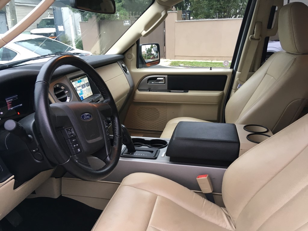 Used - Ford Expedition XLT SUV for sale in Staten Island NY
