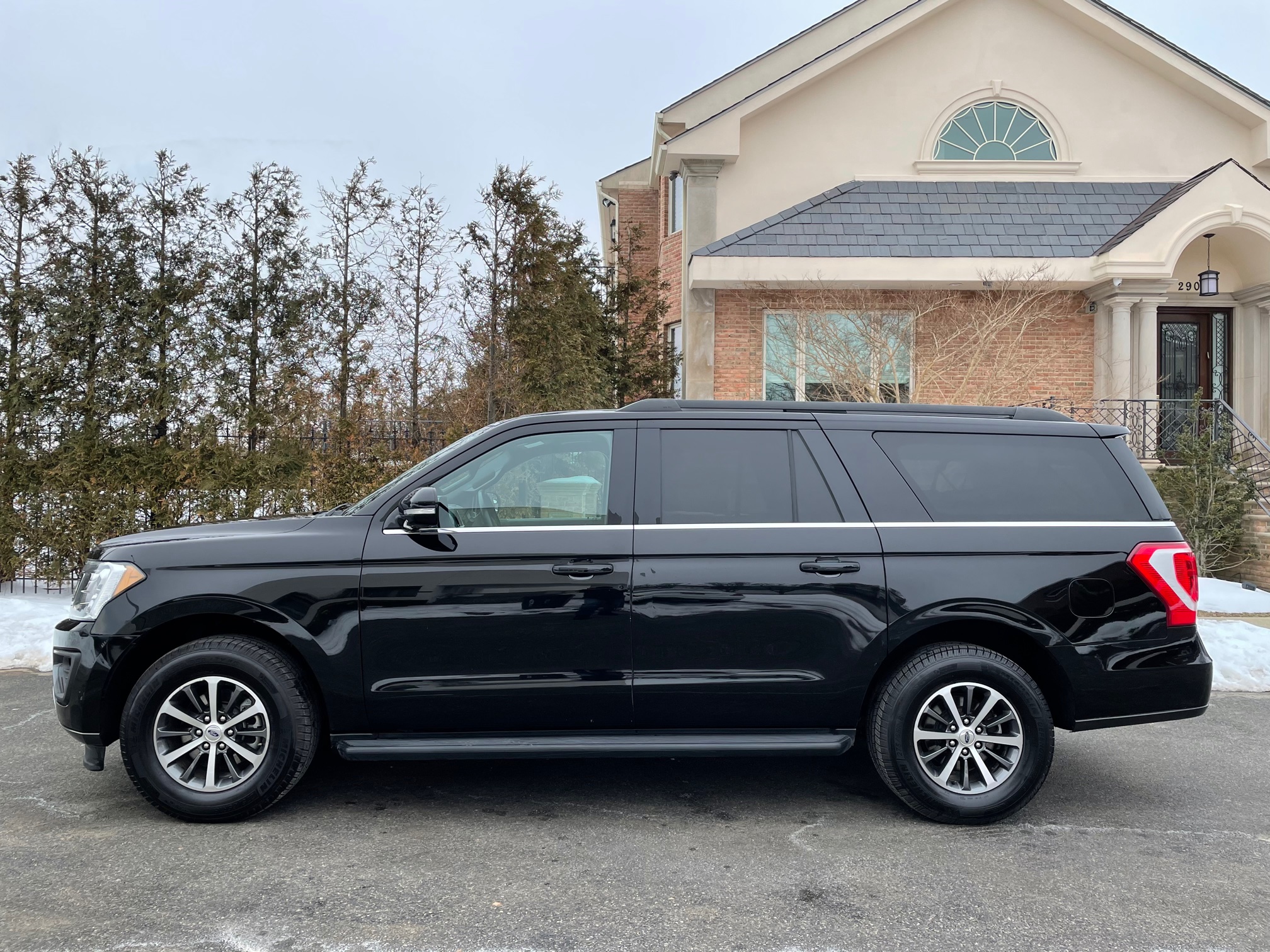 Used - Ford Expedition MAX XLT SUV for sale in Staten Island NY