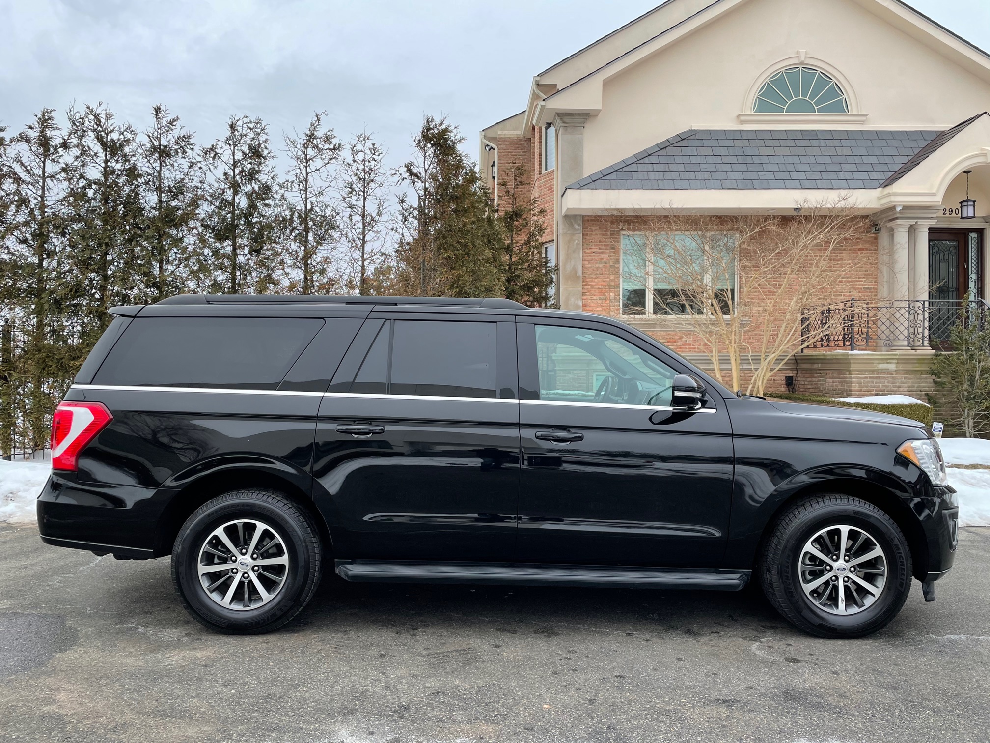 Used - Ford Expedition MAX XLT SUV for sale in Staten Island NY