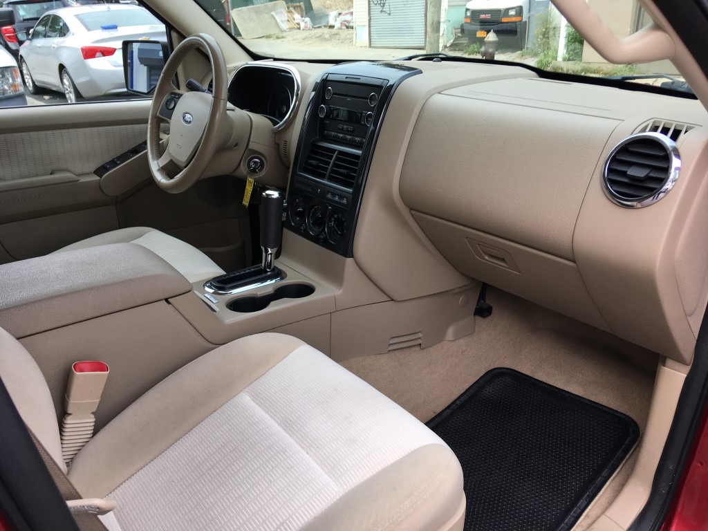 Used - Ford Explorer XLT 4x4 SUV for sale in Staten Island NY