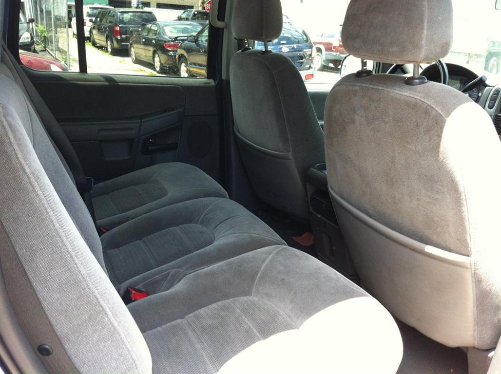 Pre-owned Car Explorer XLTFord