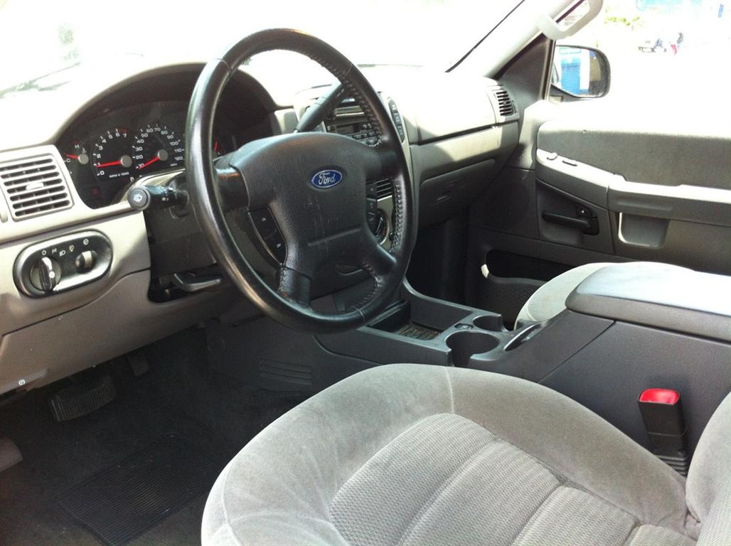 Pre-owned Car Explorer XLTFord