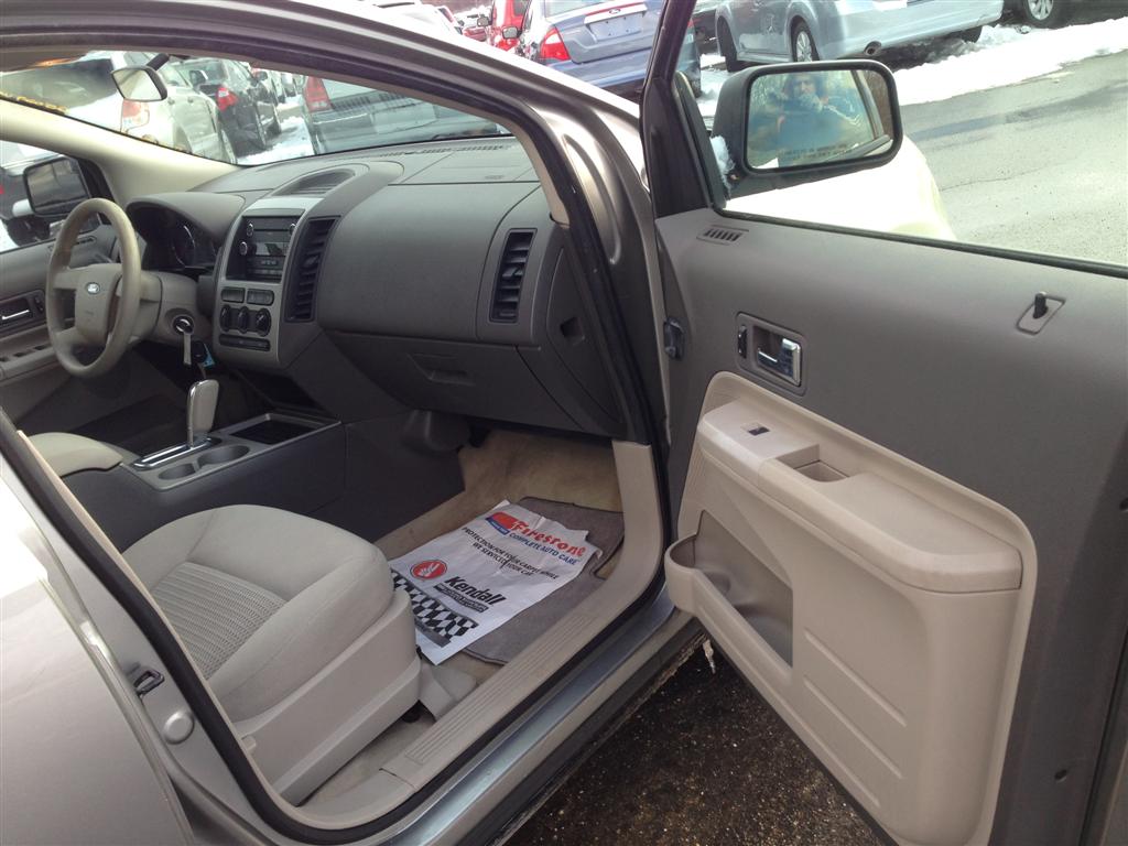 Pre-owned Car EdgeFord