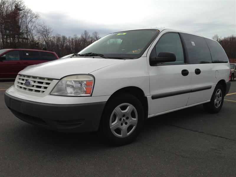 Pre-owned Car FreestarFord