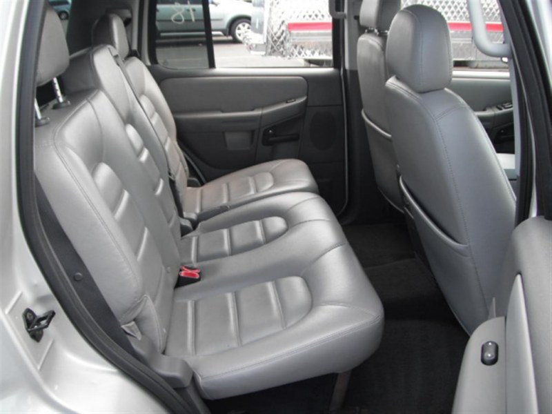 Pre-owned Car Explorer XLTFord