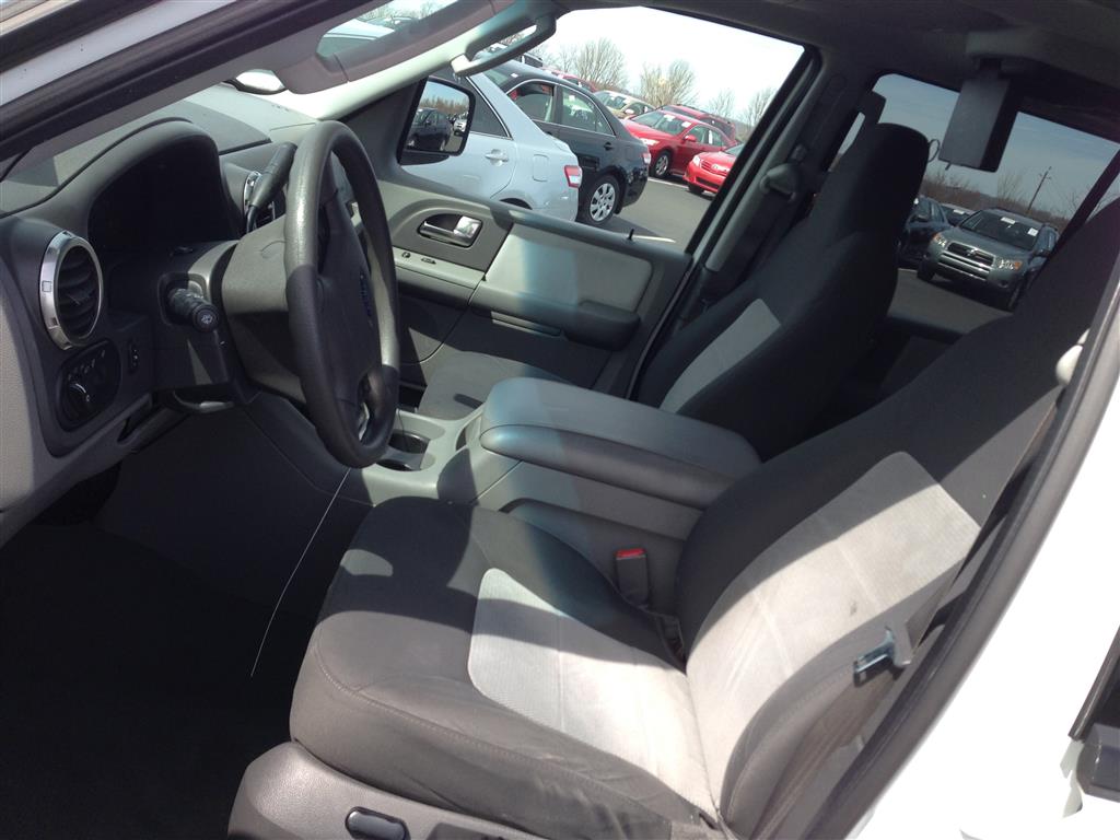 Pre-owned Car Expedition XLTFord