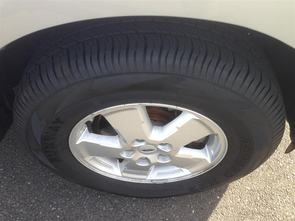 Pre-owned Car EscapeFord