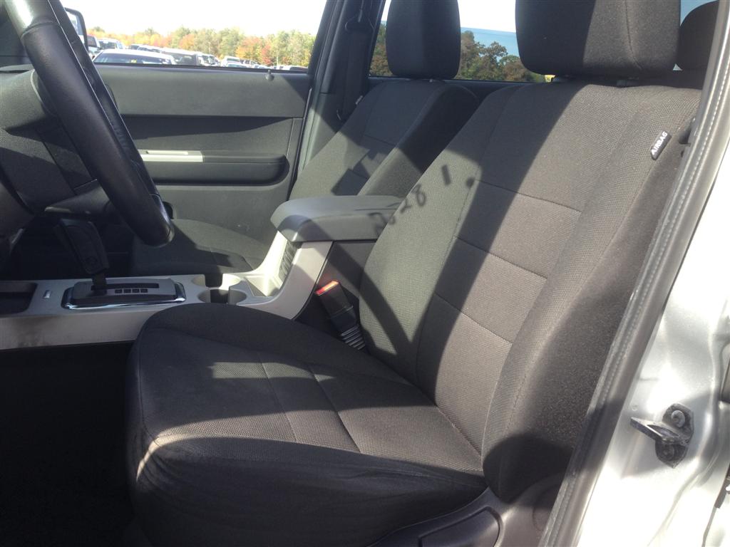 Pre-owned Car EscapeFord