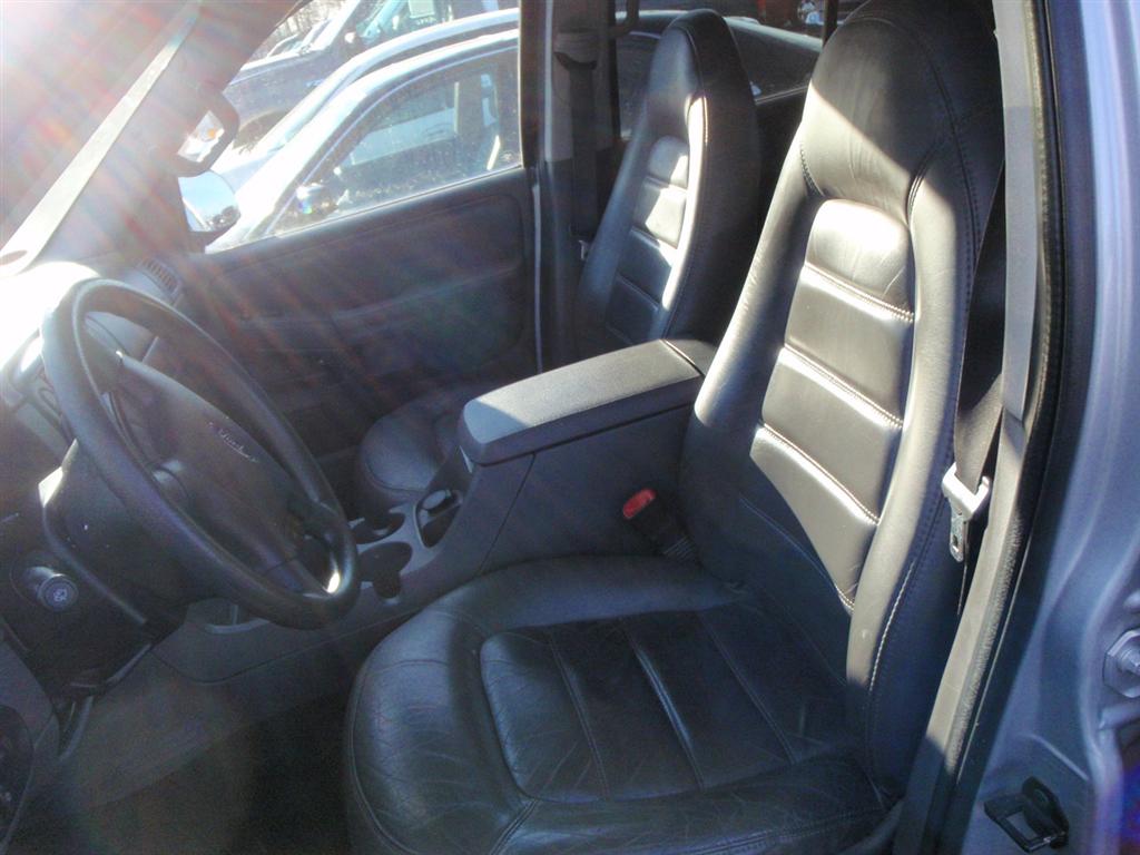 Pre-owned Car Explorer XLTFord