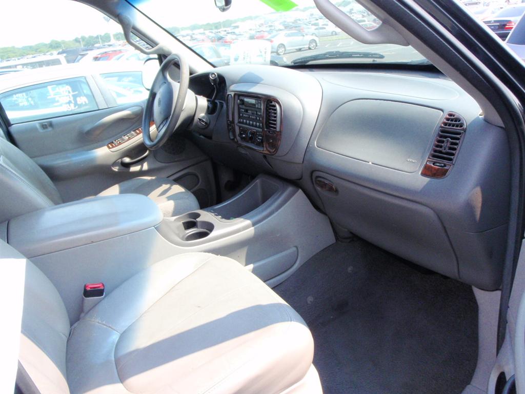 Pre-owned Car Expedition XLTFord