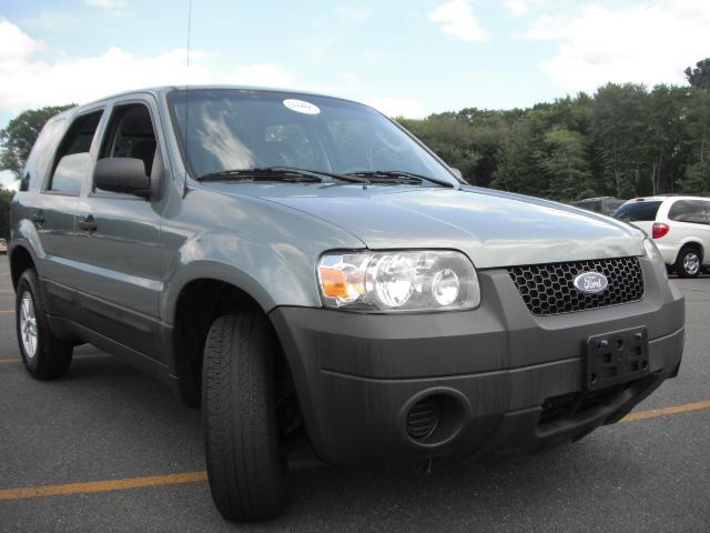 2006 Ford Escape XLS 4x4 Sport Utility for sale in Brooklyn, NY