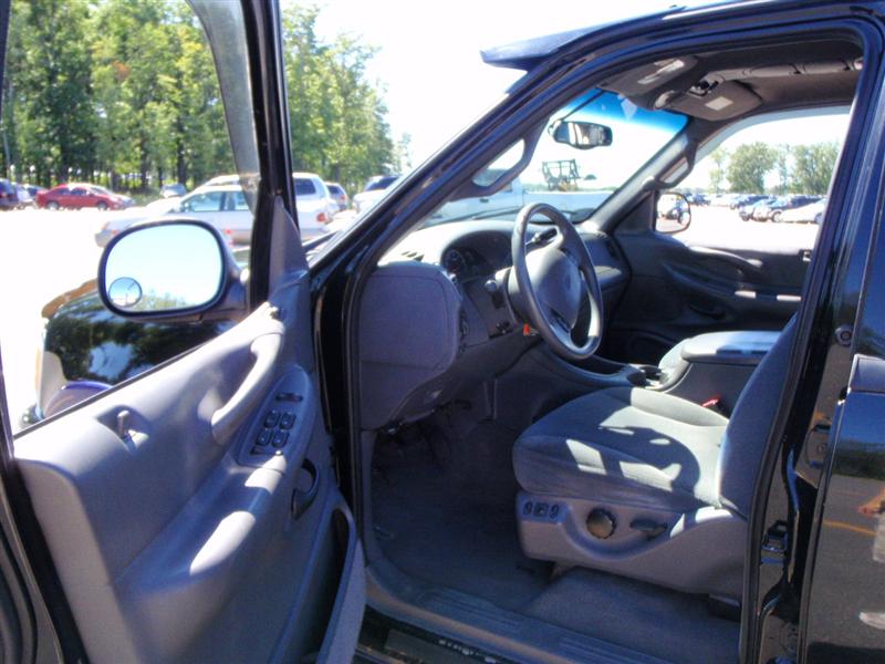 2000 Ford Expedition XLT Sport Utility 4WD for sale in Brooklyn, NY