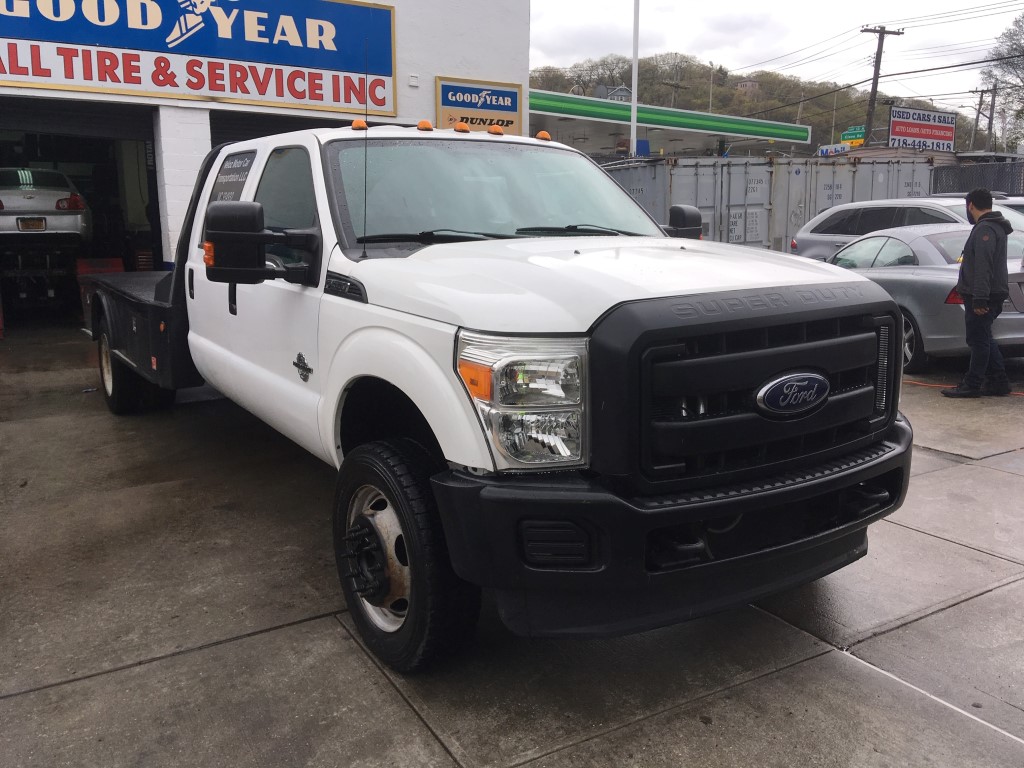 Used - Ford F 550 Super Duty Crew Cab Truck for sale in Staten Island NY