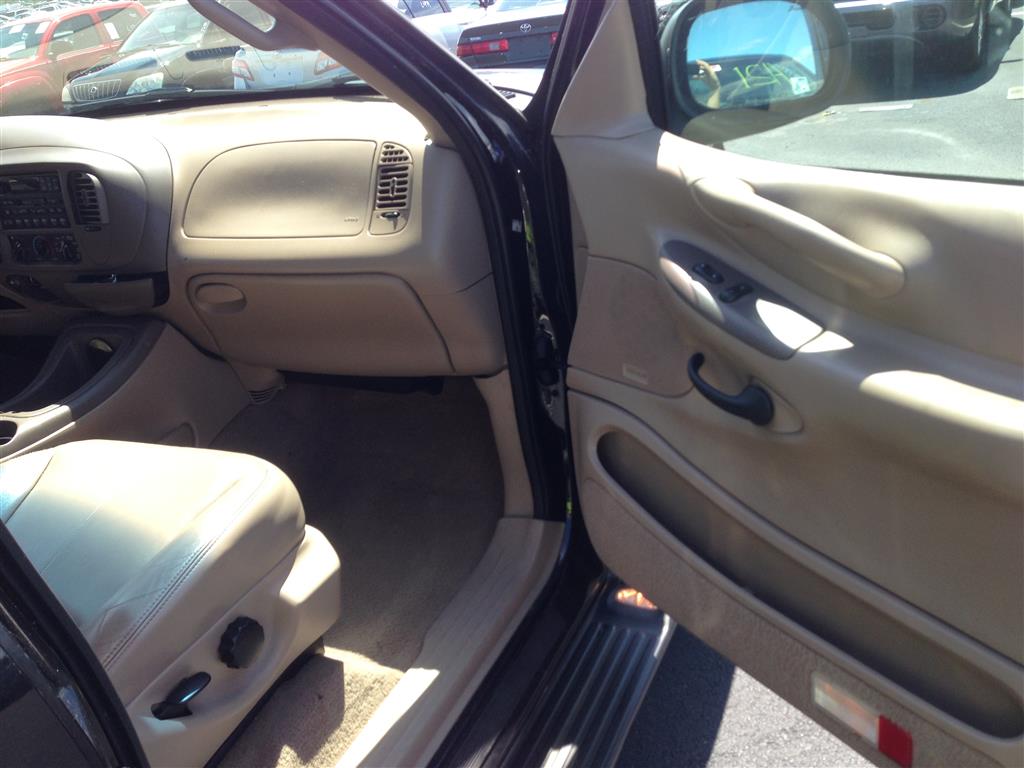 1999 Ford Expedition XLT Sport Utility for sale in Brooklyn, NY