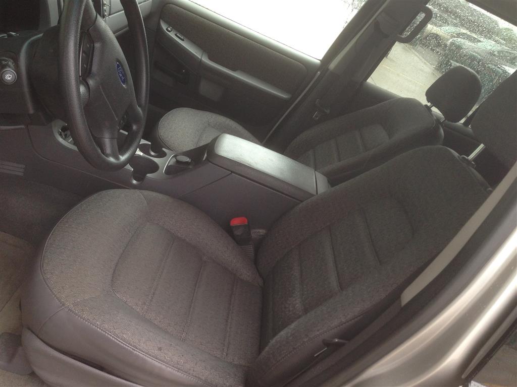 Pre-owned Car Explorer XLSFord