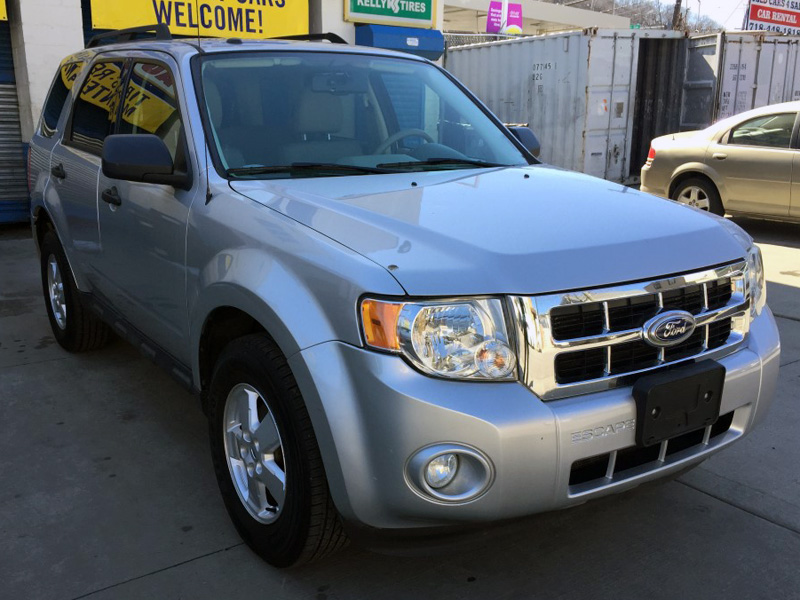Used - Ford Escape XLT SPORT UTILITY 4-DR for sale in Staten Island NY