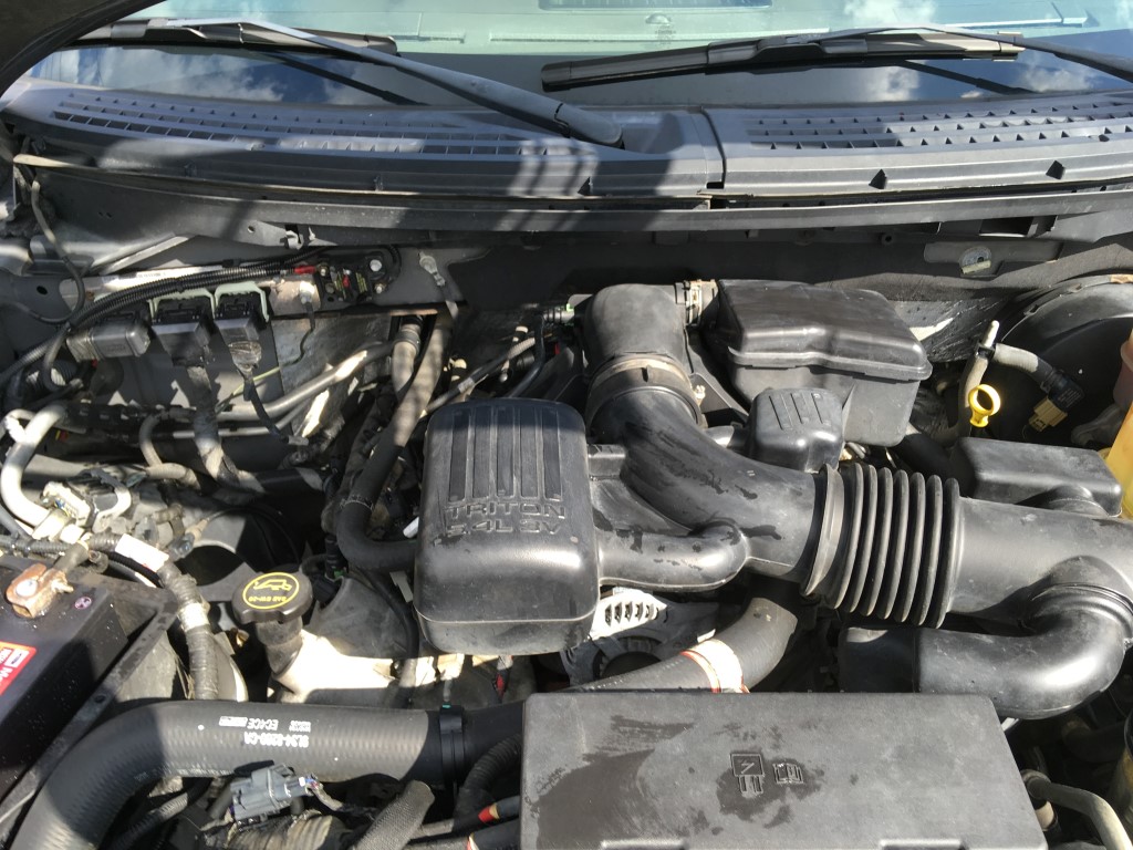 Used - Ford F-150 XLT Crew Cab Truck for sale in Staten Island NY