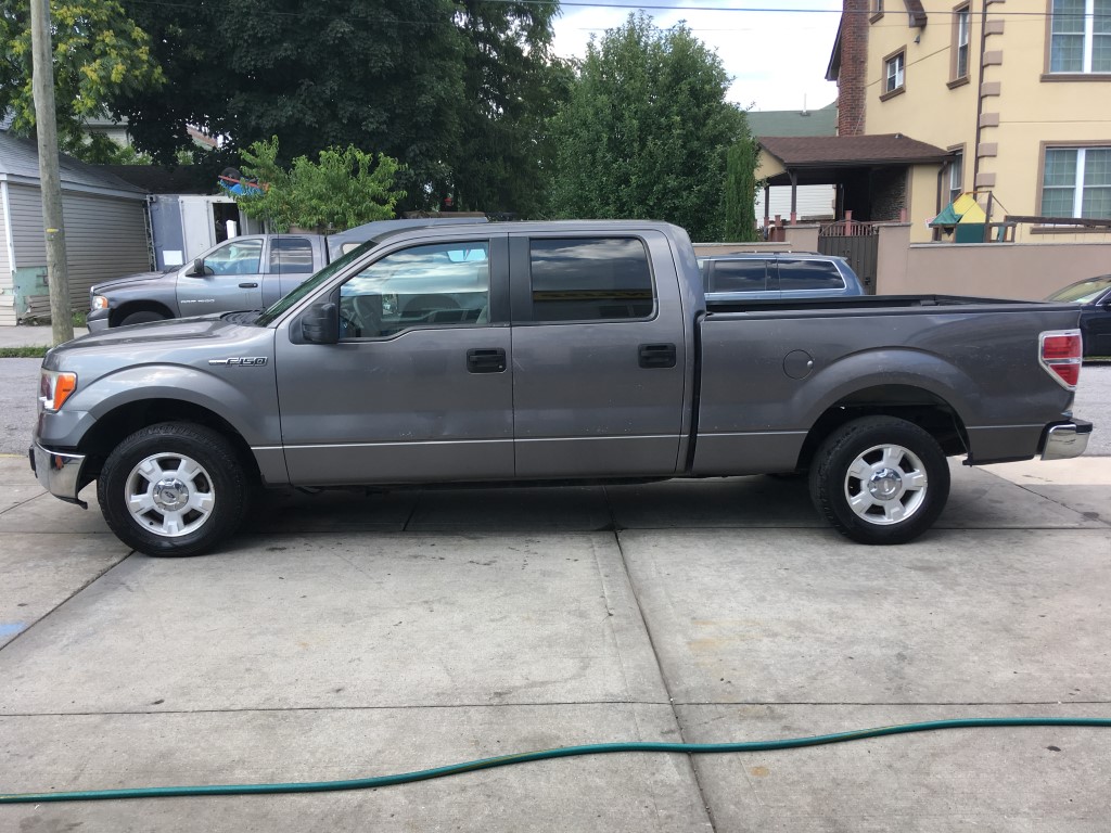 Used - Ford F-150 XLT Crew Cab Truck for sale in Staten Island NY