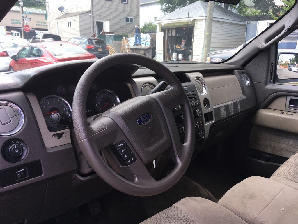 Used - Ford F-150 XLT Crew Cab Truck for sale in Staten Island NY